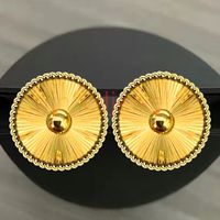 gold earrings
