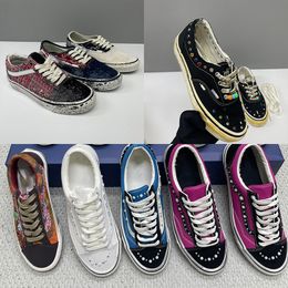 Pink Blue Eu45 New Luxury Canvas Walking Shoes Sneakers For Men Women Pearl Trainers Vintage Sports Casual Shoes Lace-Up Shoe 1083