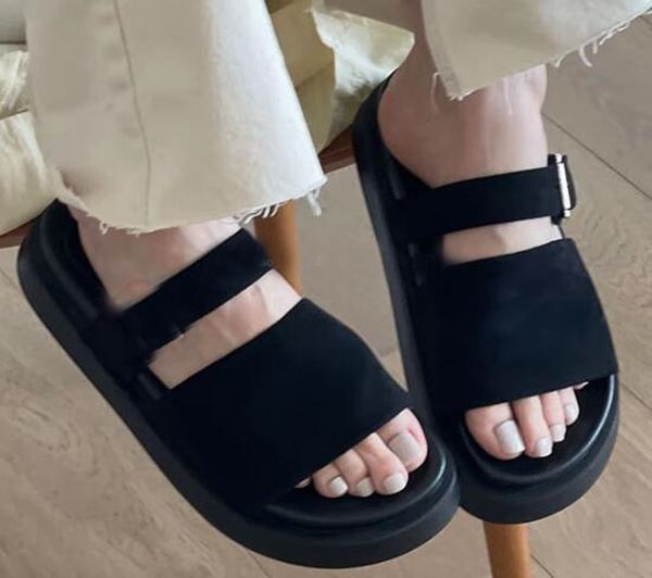 Designer Sandals Ladies Sandals Slippers women Summer Shoes Shoes Outdoor Beach Slippers Ladies Classic Fashion Casual slides V1